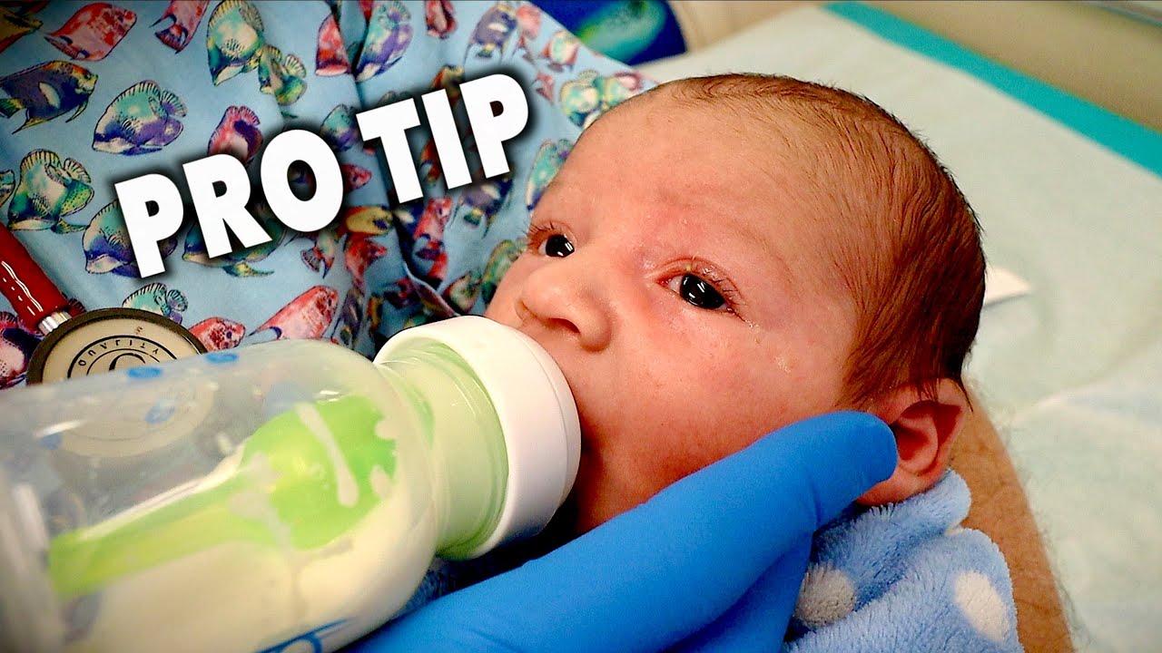 HOW TO HOLD A BOTTLE (When Feeding a Newborn Baby)