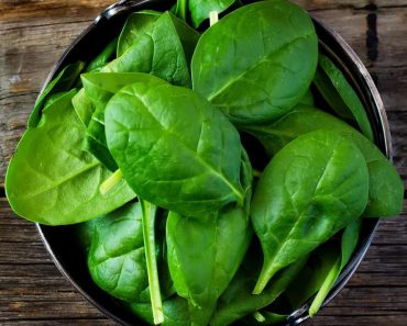 Spinach For Babies: Health Benefits And Amazing Recipes