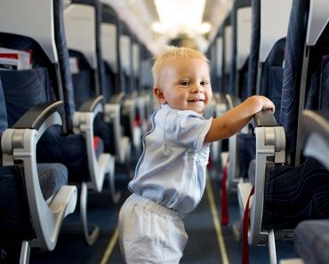 27 Best Airplane Activities For Toddlers On A Long Haul