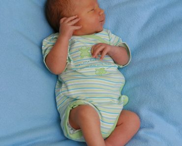 Newborn Jaundice: Signs, Causes, Treatment, And Prevention